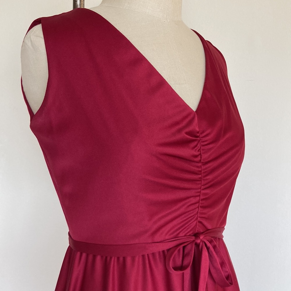 70s 2-piece set, maxi sleeveless dress and sheer floral capelet, burgundy, S - Picture 6 of 16